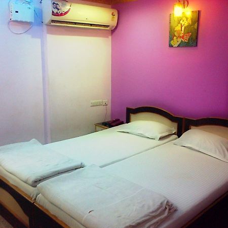 Hotel Mega Palace Patna  Kültér fotó