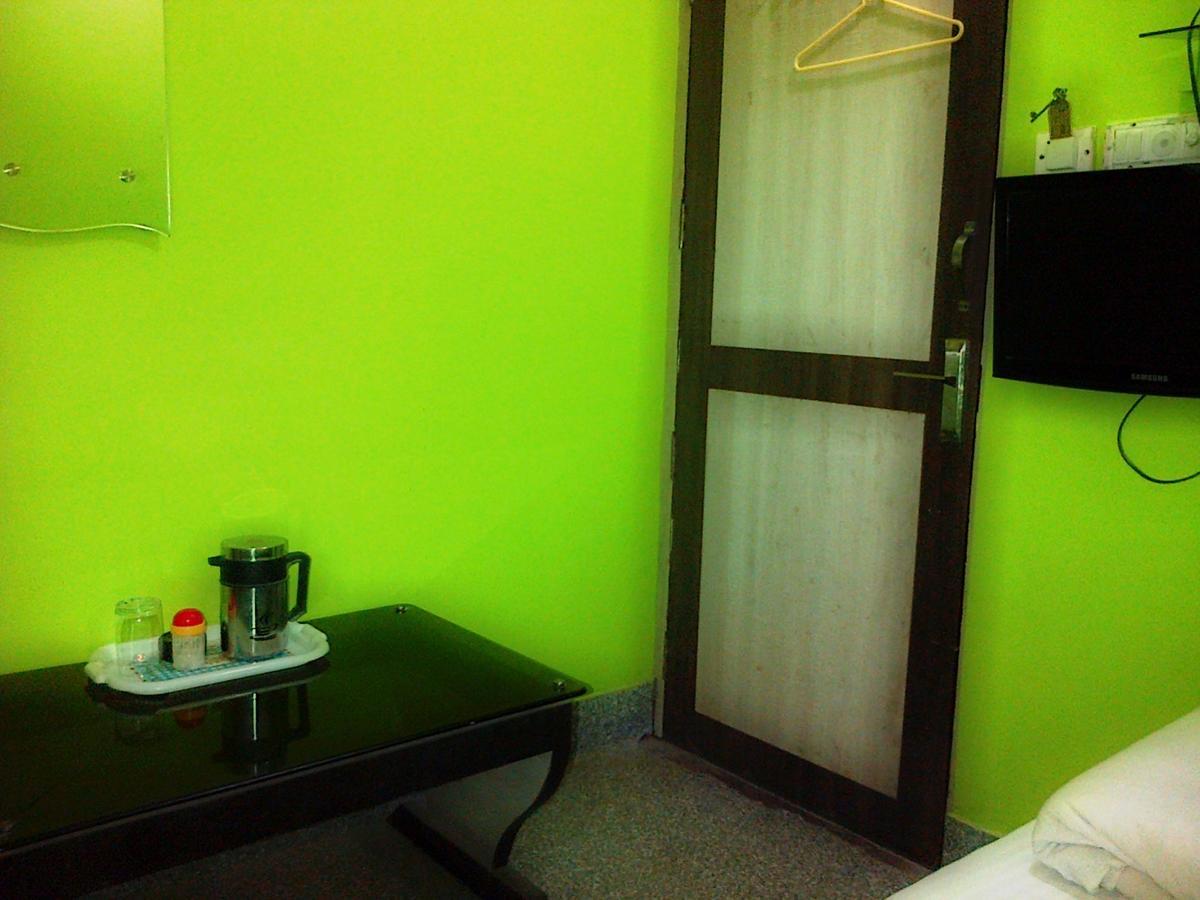 Hotel Mega Palace Patna  Kültér fotó
